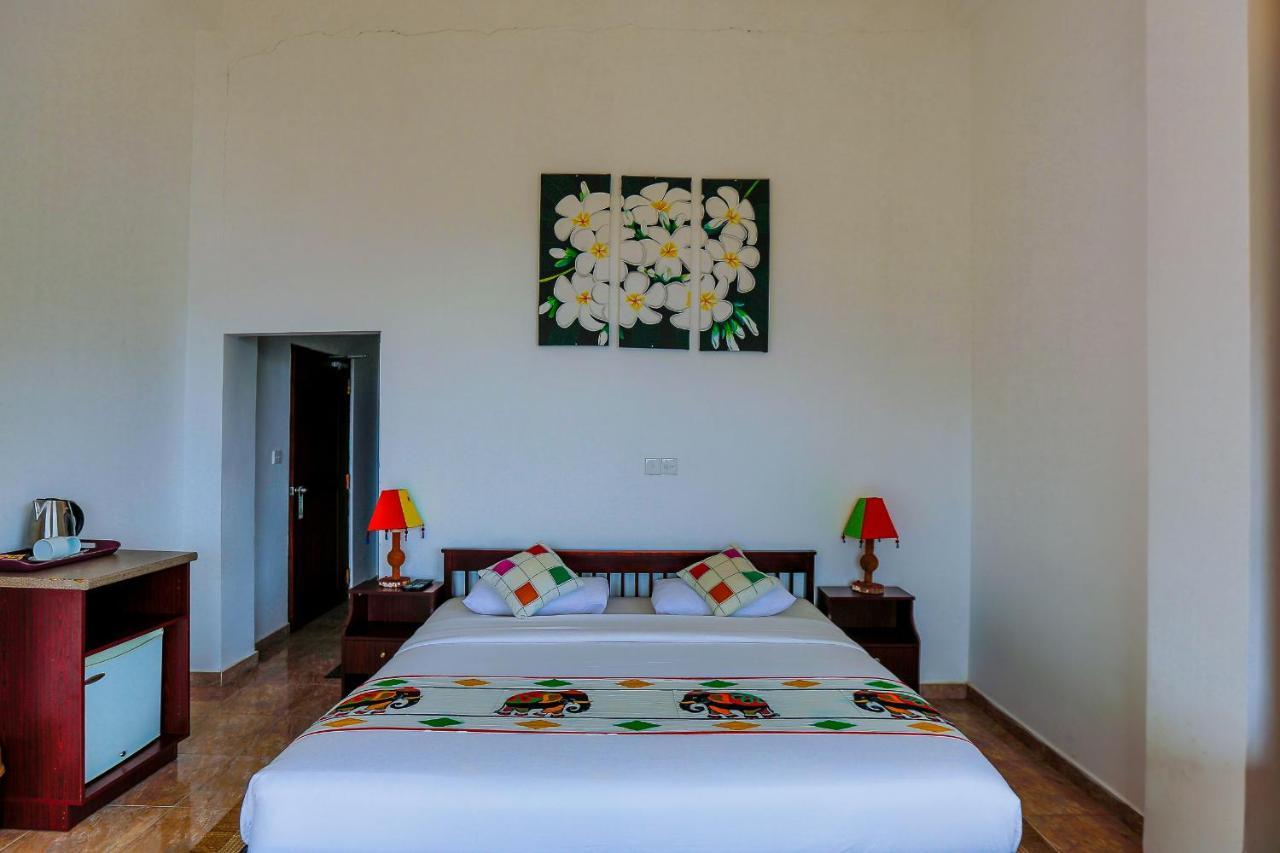 Thuruliya Hotel Ramboda Bagian luar foto